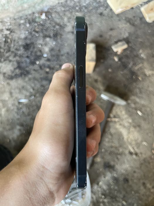 продам IPhone 13 pro
