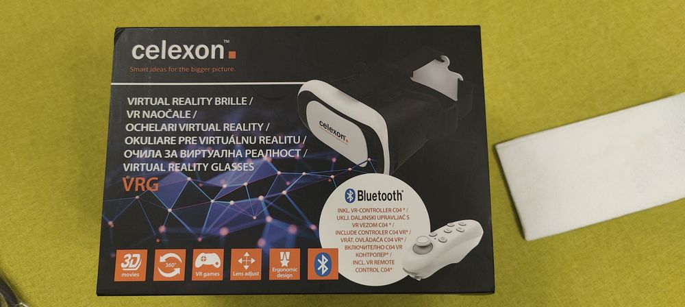 VR очила Celexon с дистанционно