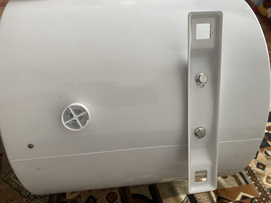 Водонагреватель Artel