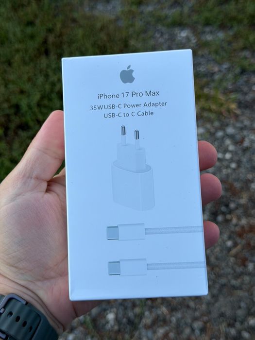 Vand incarcator/cablu Iphone nou