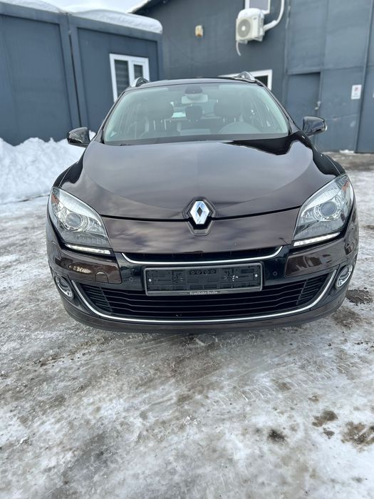 Vând Renaul Megane 3 editie Bose !