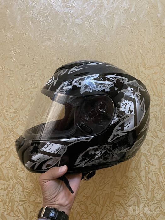 Мото Шлем 200$.