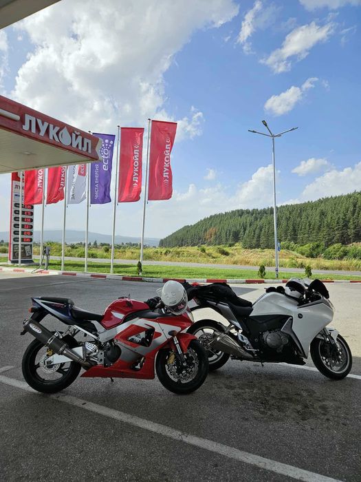 Honda CBR 929 Fireblade – само 31 000 км, отлично състояние