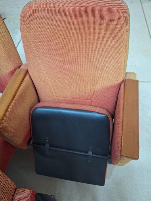 Кресло театральное для актовых залов