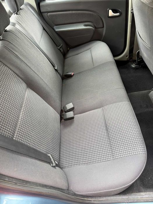 Dacia Logan Laureate 1,6 16V 105CP