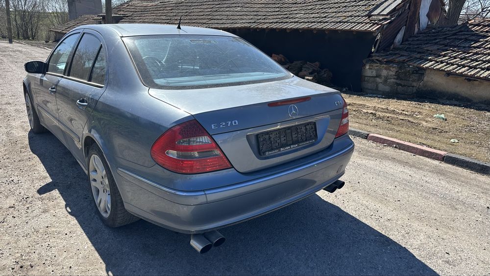Mercedes E270 w211 на части