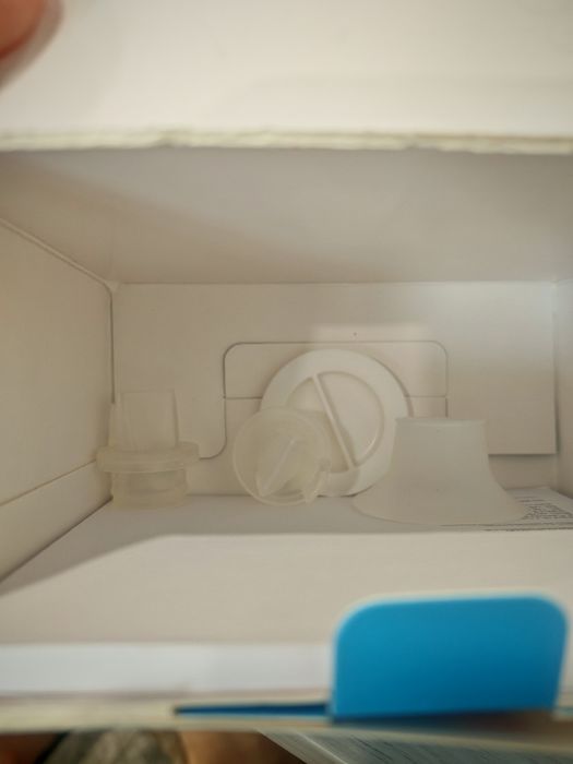 Електрическа помпа за кърма Hands free Canpol babies