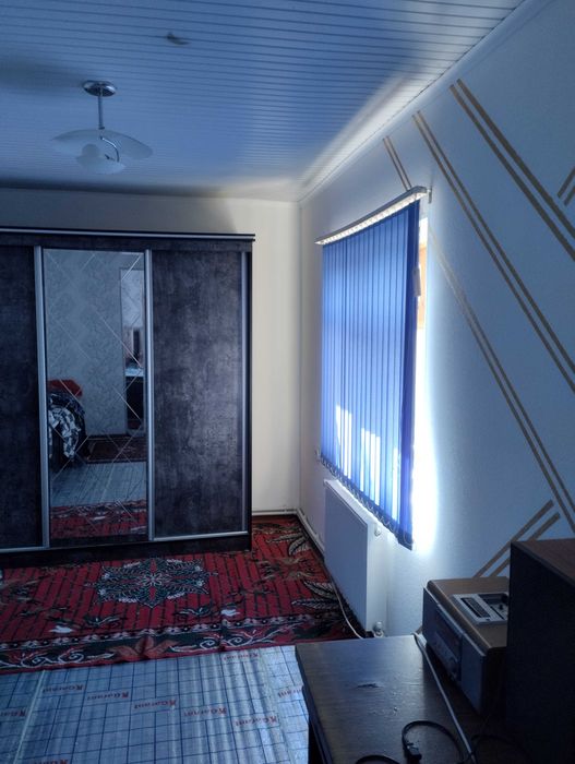 Продается дом в Чирчике, 5 комнат, 4,5 сотки