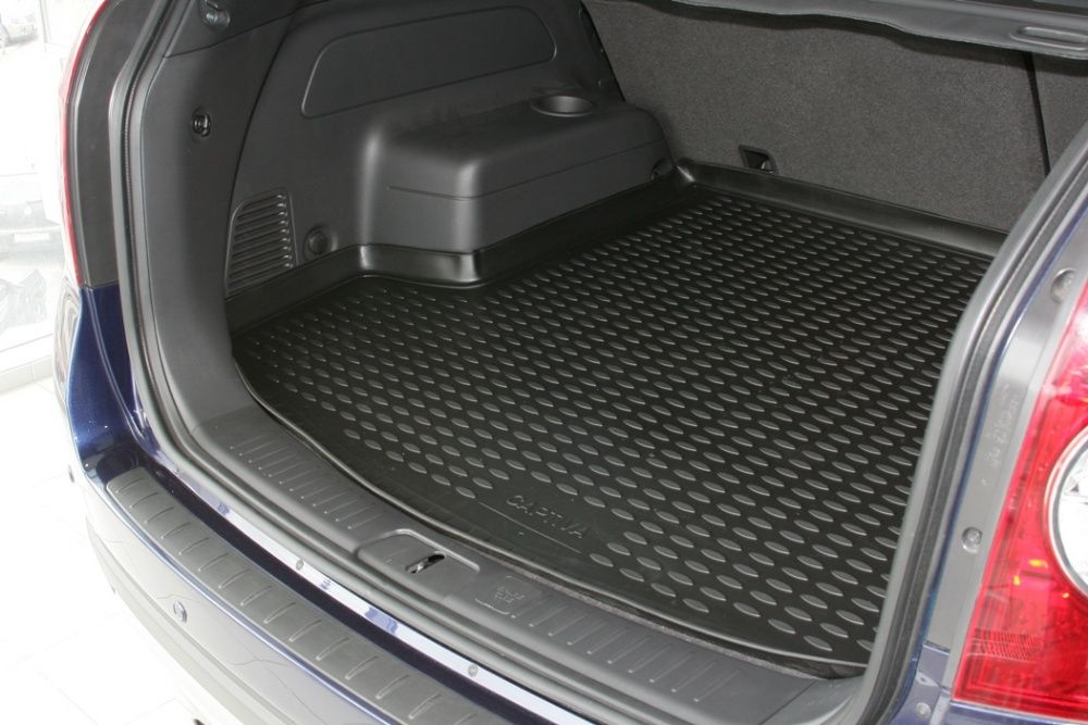 Запчасти коврики полики в багажник...