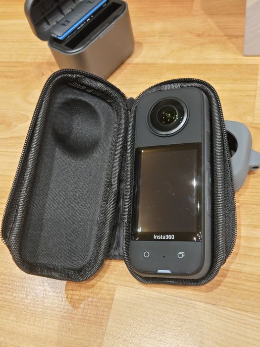 Camera video Insta 360 X3