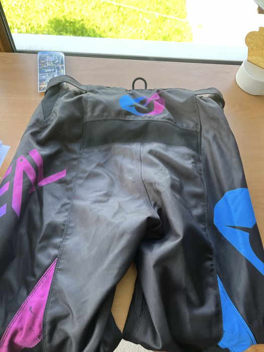 Продавам чисто нов мотокрос екип O’NEAL – 250 лв