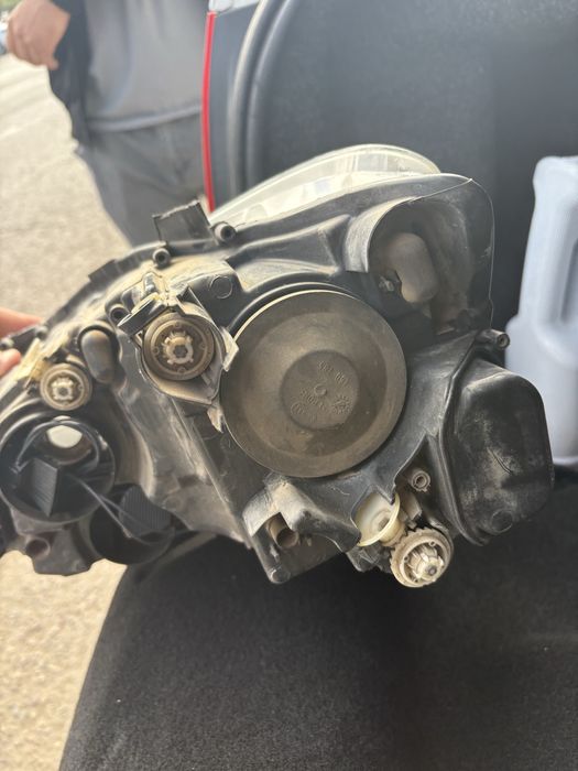 Правая фара Поло оригинал