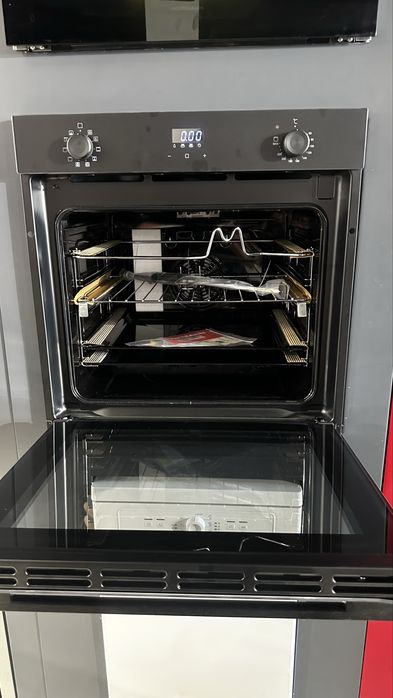 Духовой шкаф HOFMANN OMS6105MGS/HF —СКИДКА 330$