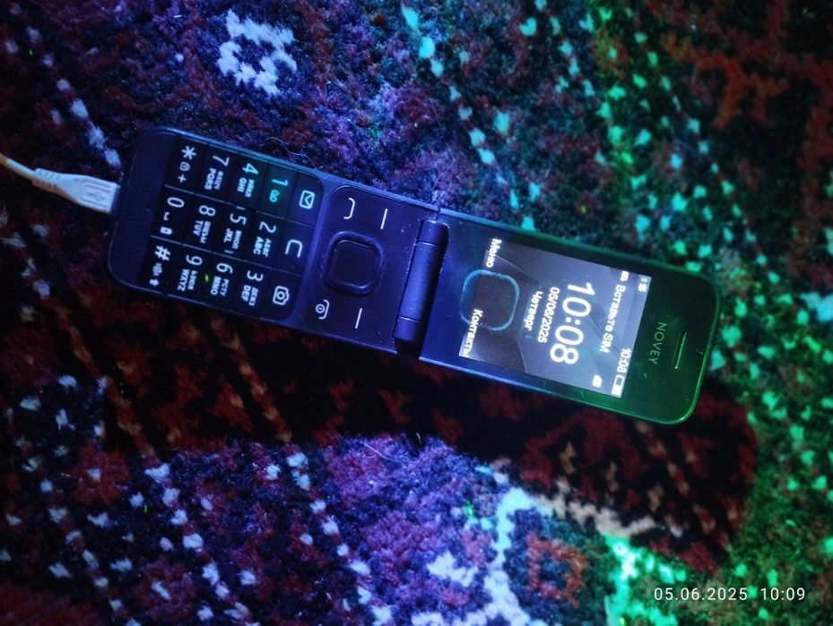 Новей телефон открывашка х77