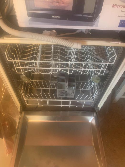 Masina de spalat vase incorporabila Balay(siemens)model SE5BY55