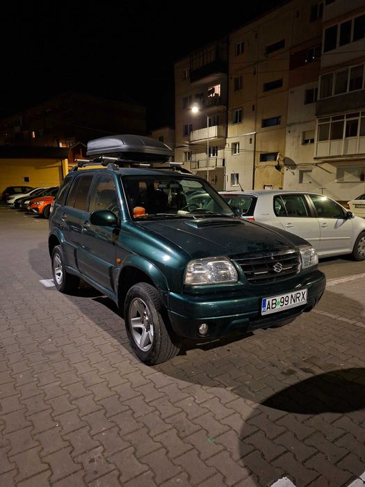 Vând Suzuki Grand Vitara