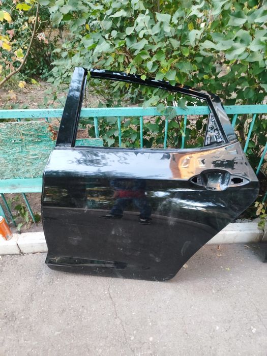 Продам двери на JAC j7.