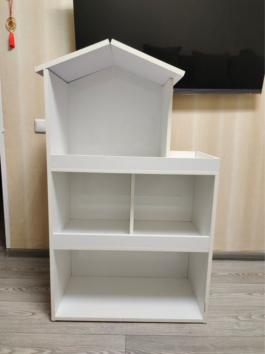 Продам кукольный домик