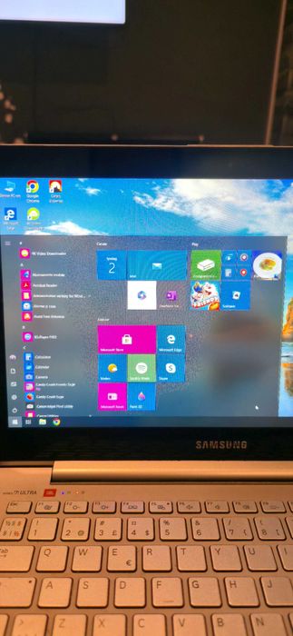 Laptop Samsung i5, touchscreen