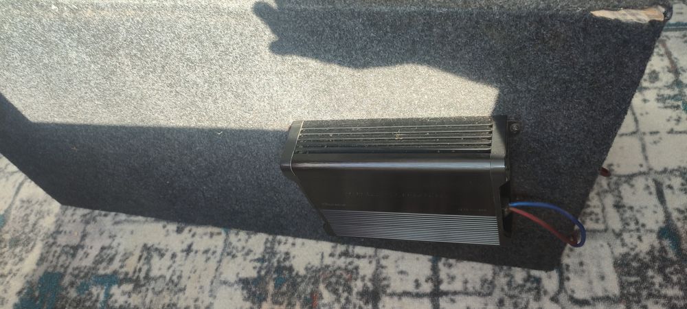 Сабвуфер 1000 ват