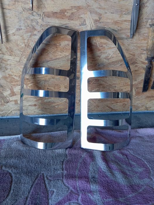 Мерседес спринтер накладки на задние фары