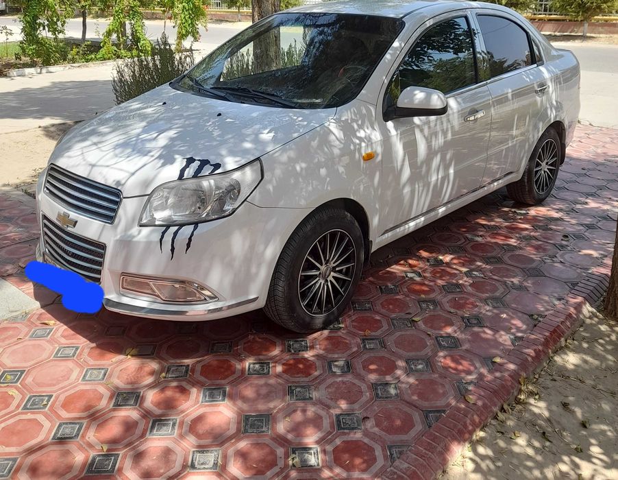 Nexia r 3 avtomobil