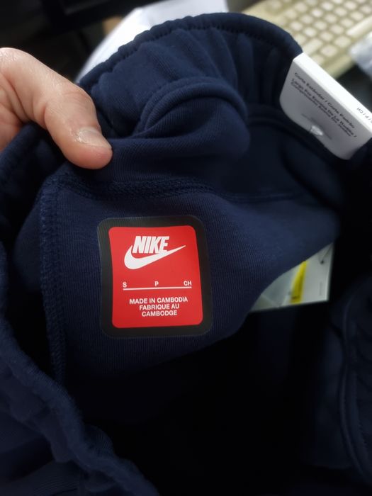 Nike Sportswear - Tech Fleece pantaloni scurti