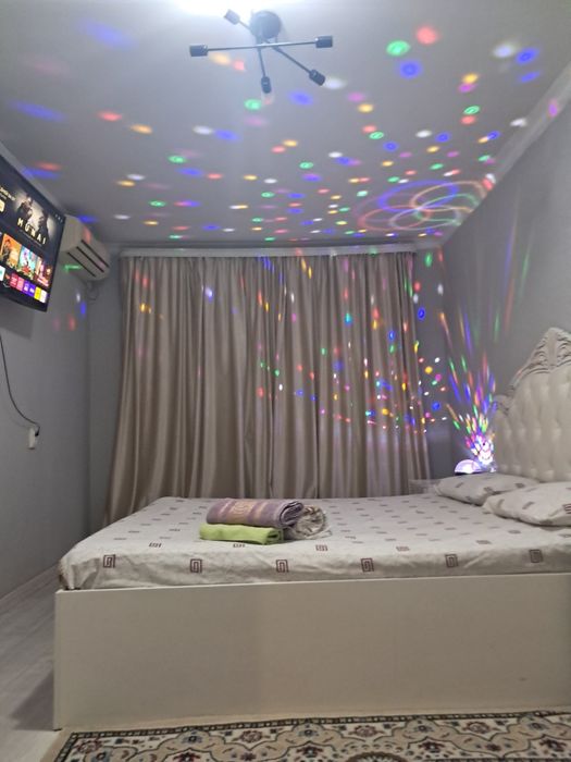 5мкр, клиника Айгерим, ,  дет.тов,