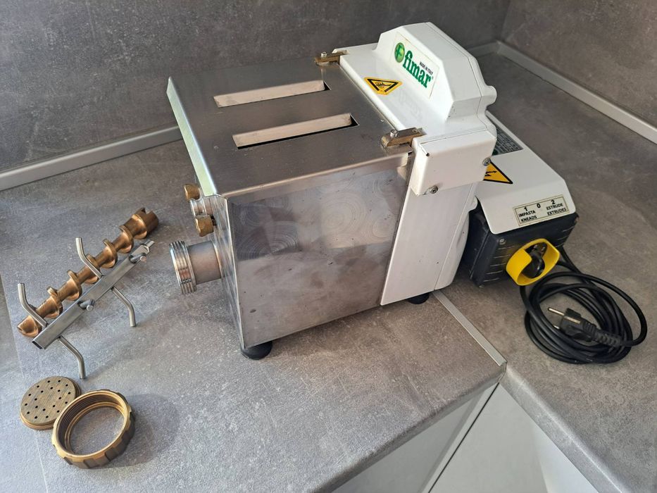 Машина за паста Fimar