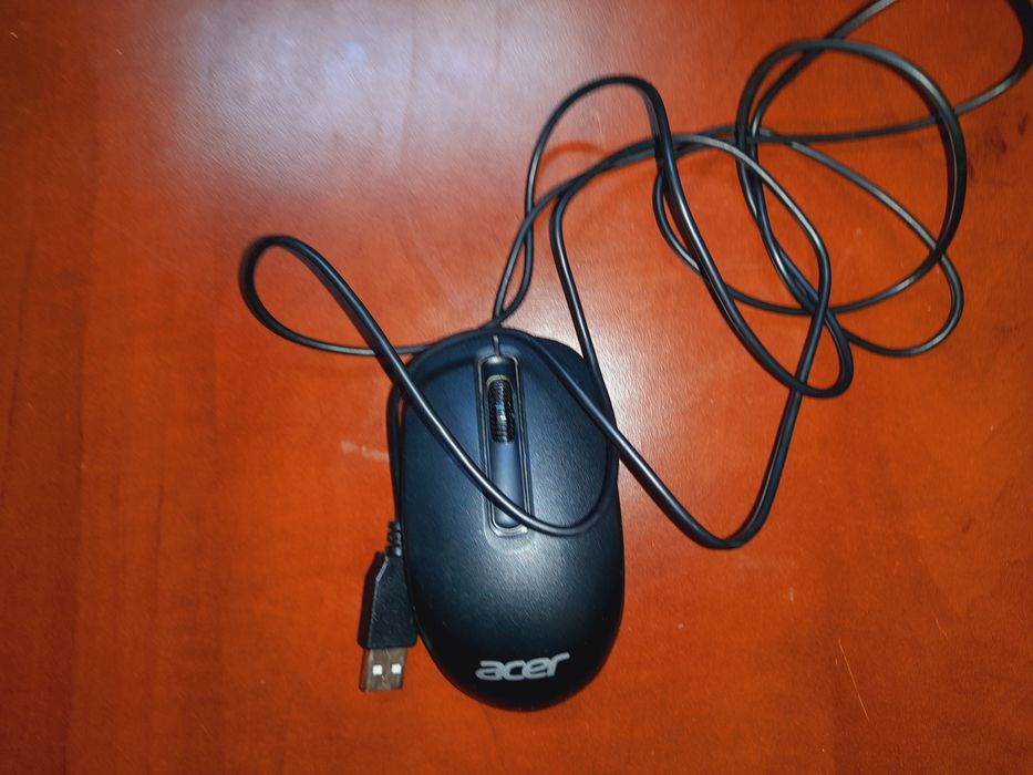 Продам срочно моноблок в отличном состоянии acer