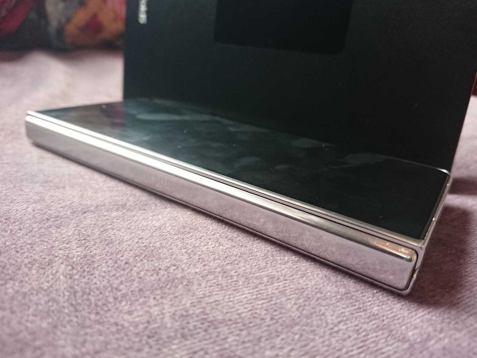 Samsung GALAXY Z Fold5 256GB smartphone foldable screen