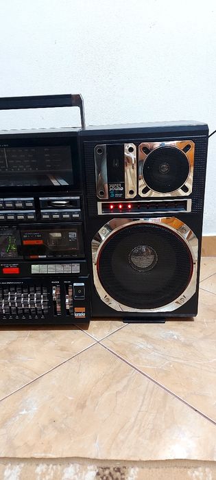 Radio casetofon SuperTech j-747s