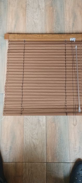 Хоризонтална алуминиева щора"Златен дъб"