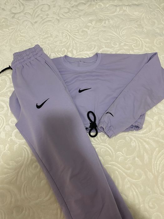 Nike екип с размер