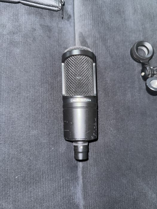 Microfon Audio Tehnica AT2020