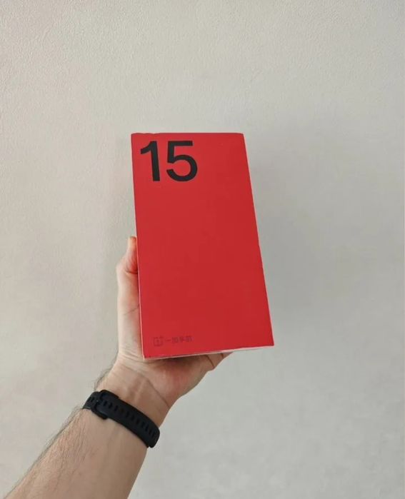 Новый OnePlus 15