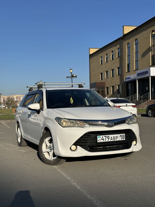 Toyota corolla fielder