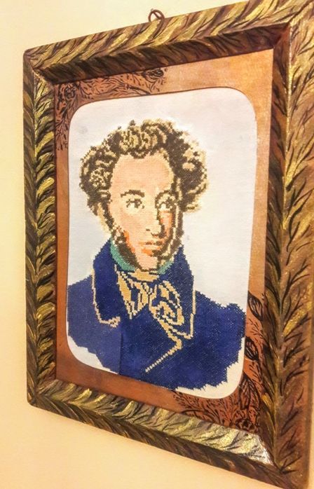 Картины и чеканка советского периода