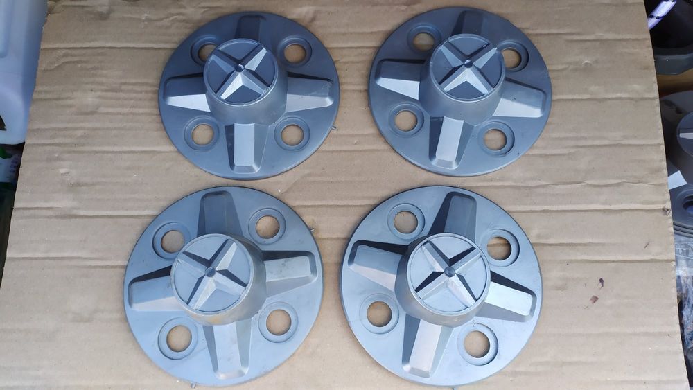 Капачки за джанти за Лада