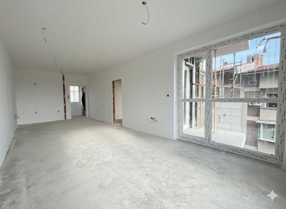 Продава се Тристаен апартамент в Стара Загора, Център - 98 кв.м за 815 €/кв.м - Снимка #2