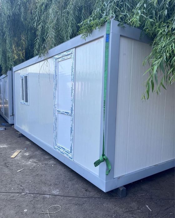 Containere modulare pentru locuit