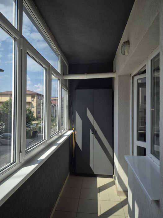Inchiriez ap 2 camere Dimitrie Leonida