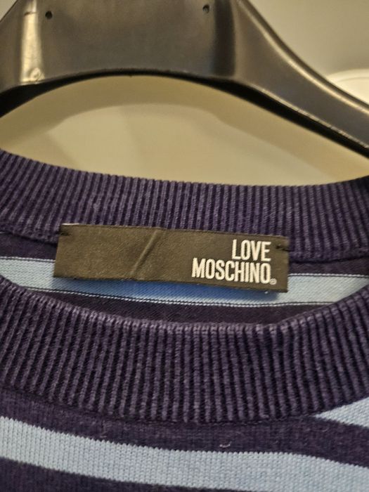 Moschino pulovar