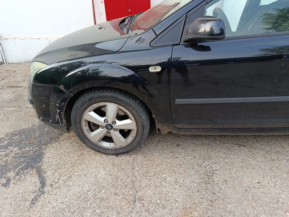 Vând Ford focus 2