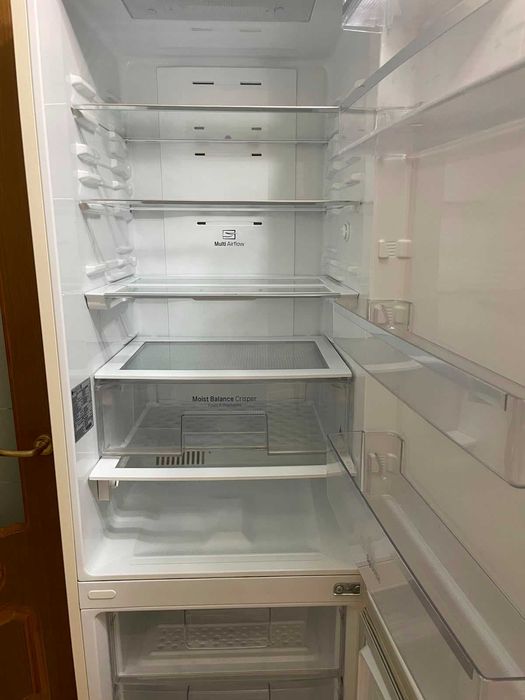 Продам холодильник LG