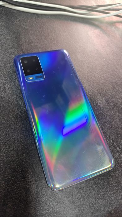 Oppo A54 в хорошем состоянии