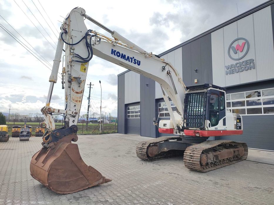 Excavator Komatsu PC210 LC-8