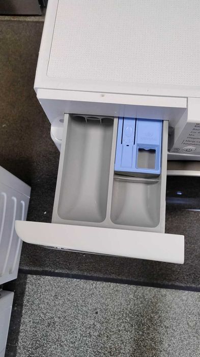 A+++ Пералня машина LG-ЛГ 9 кг 1400 об/мин Inverter Direct Drive