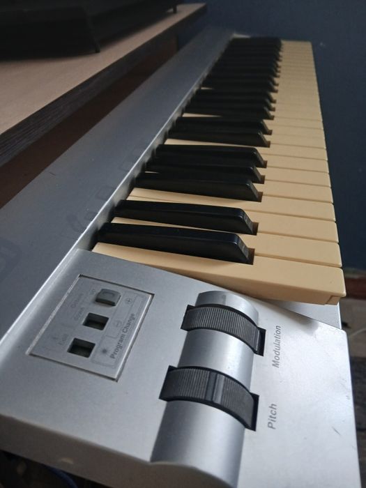 Midi Keyboard ESI Keycontrol 49+