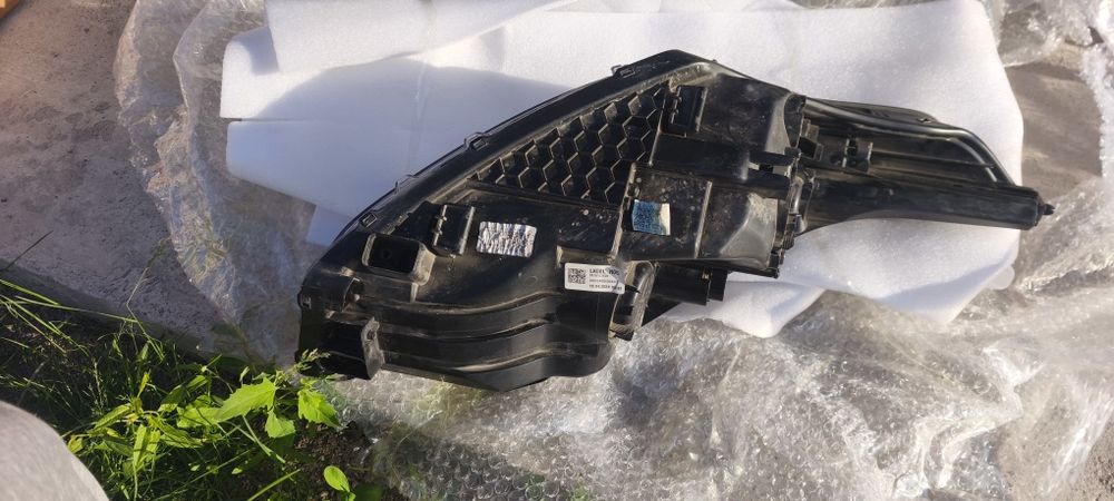 Фара левая сторона Киа Сид kia ceed 92101J7001